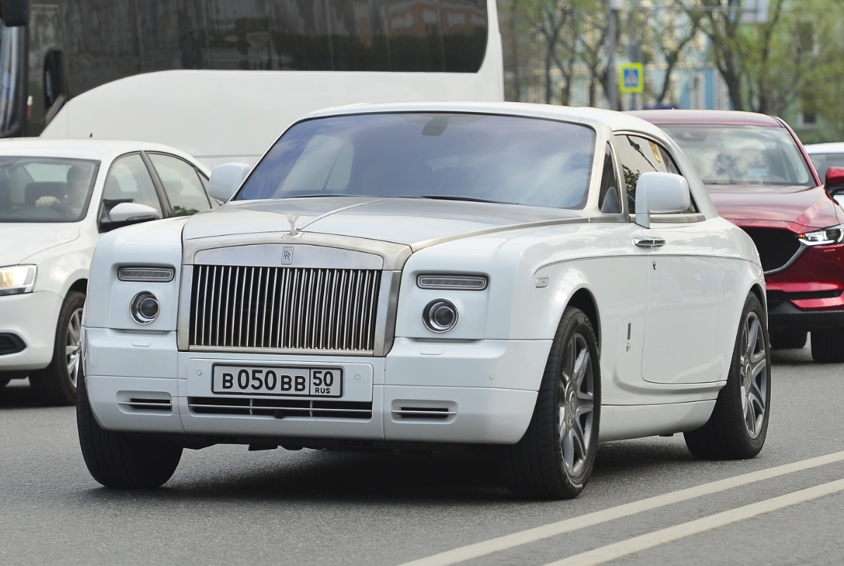 в 050 вв 50, Rolls-Royce Phantom Coupé 1st gen (RR3), 2008–2016
