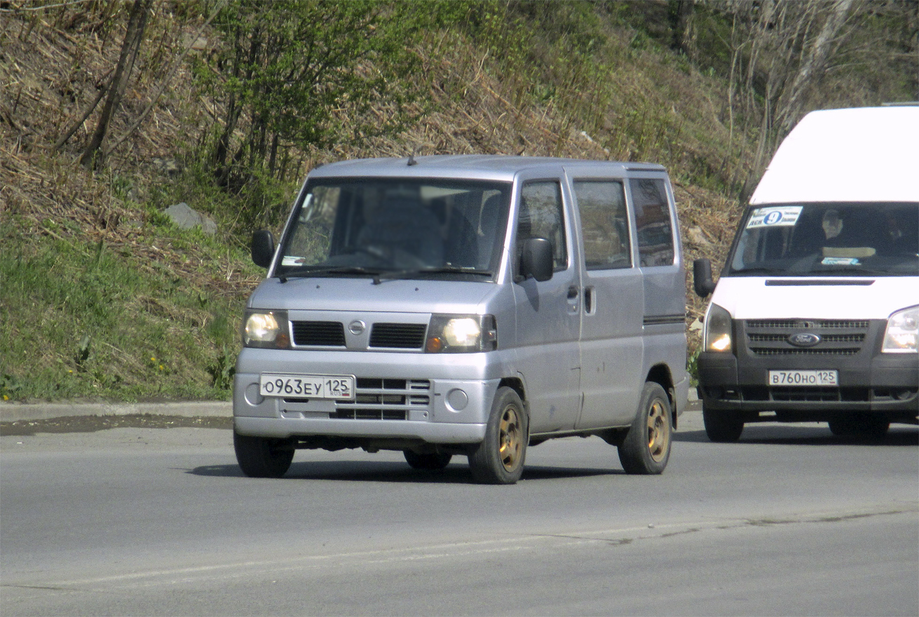 о 963 еу 125, Nissan Clipper 