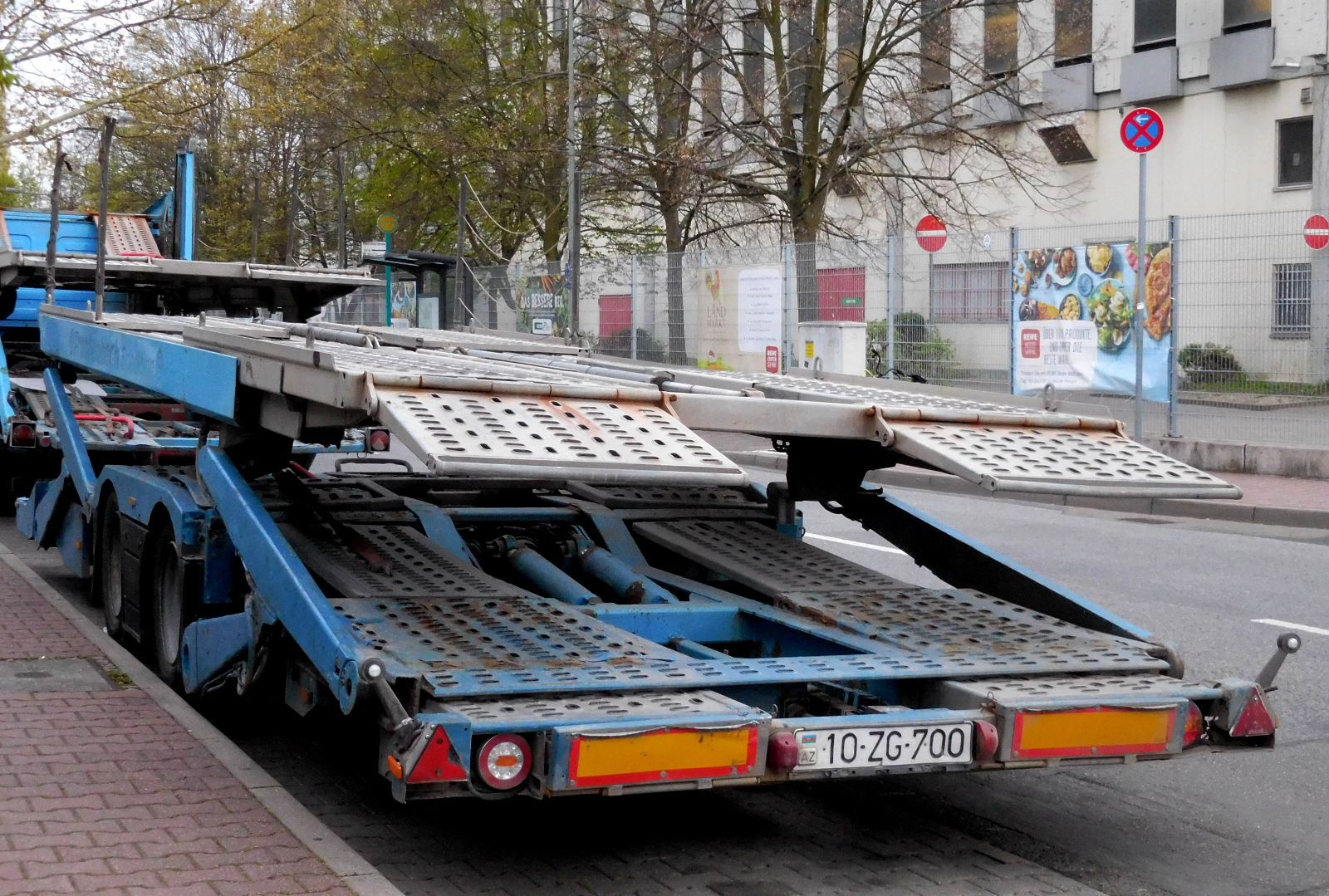 10 ZG 700, Kässbohrer Supertrans 