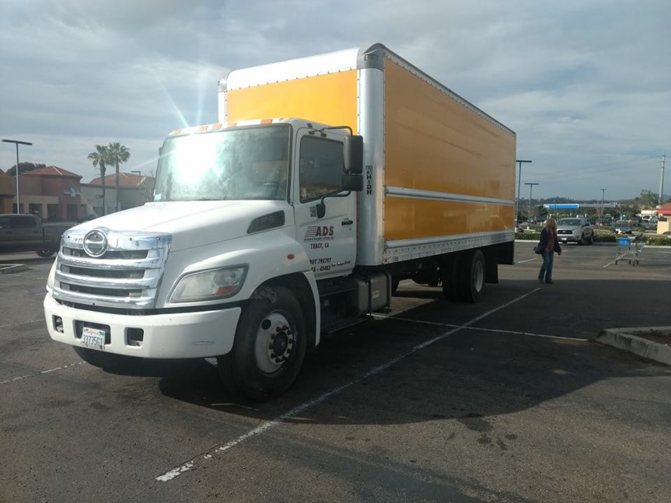 33735G1, Hino 600 Series 