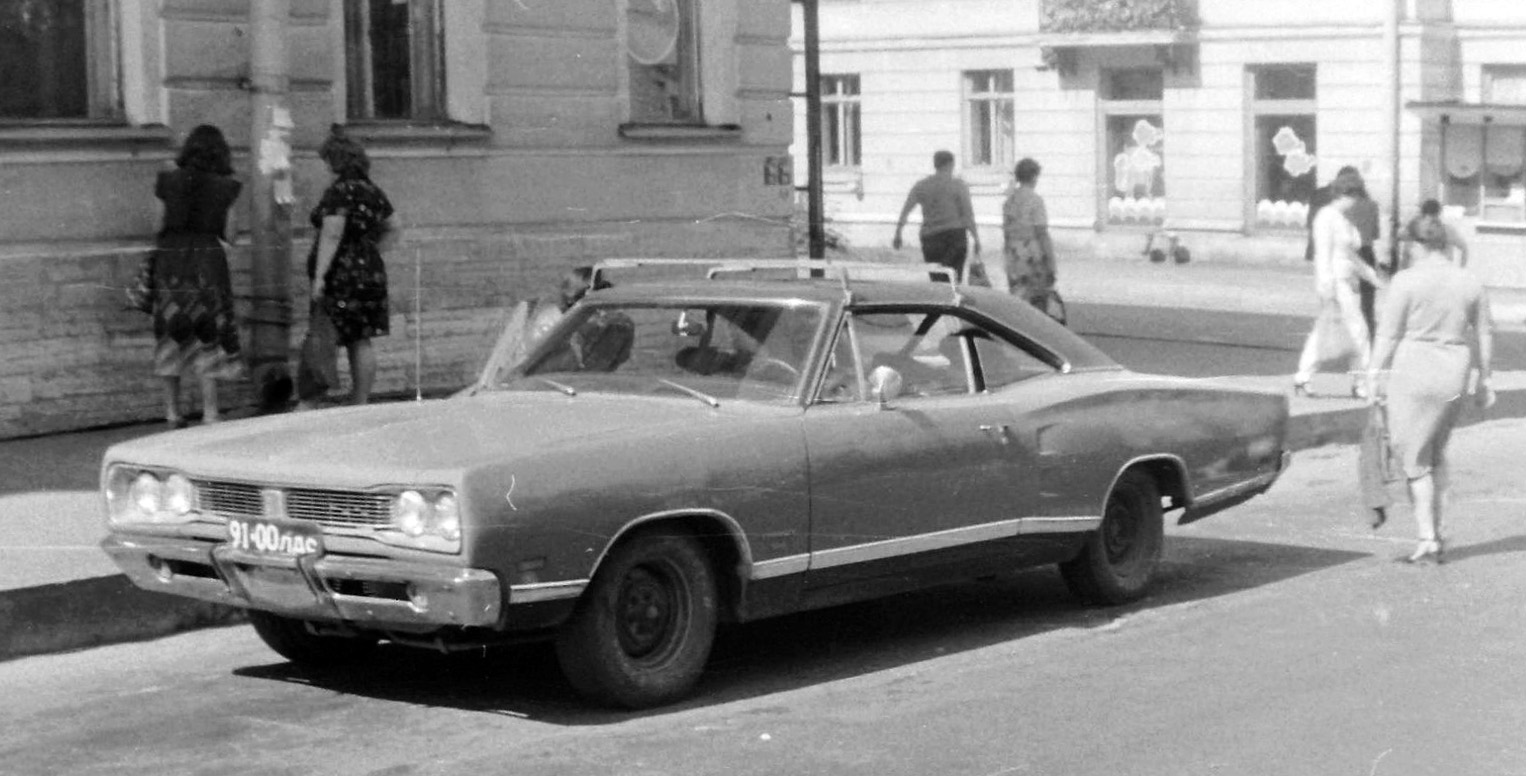 9100 ЛДС, Dodge Coronet 