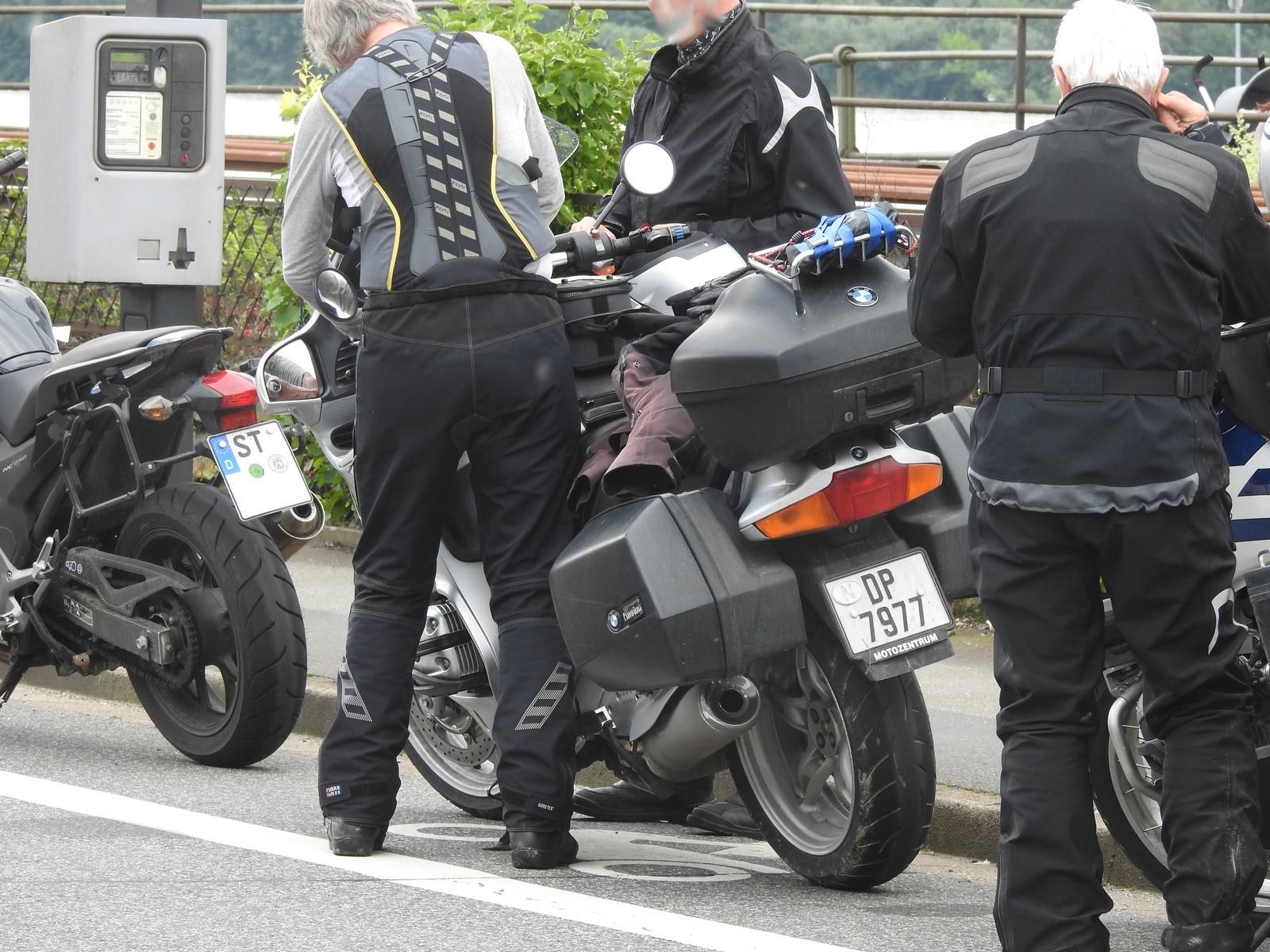 DP 7977, BMW R Series R1150RT, 2001–2005