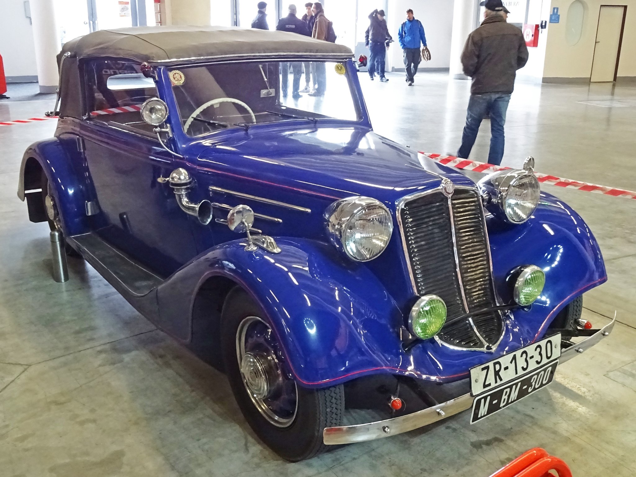 ZR 13-30, Tatra 75 