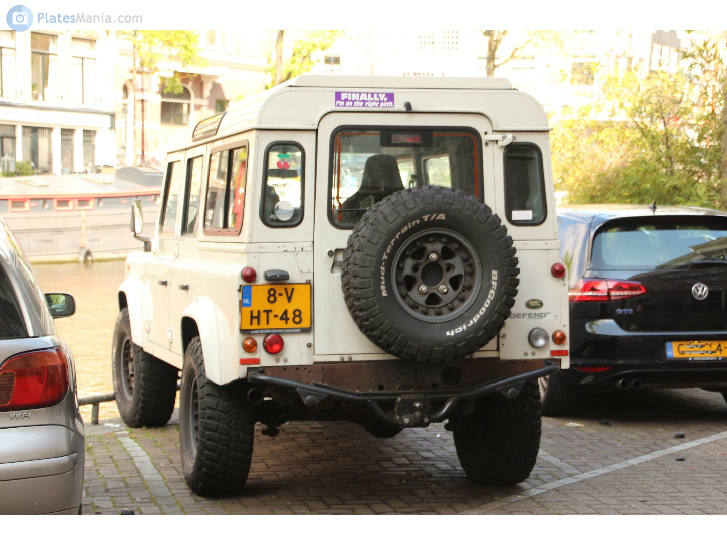8-VHT-48, Land Rover Defender 1st gen 110