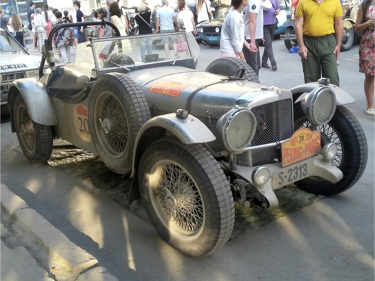 S-2313, Alvis Firefly 