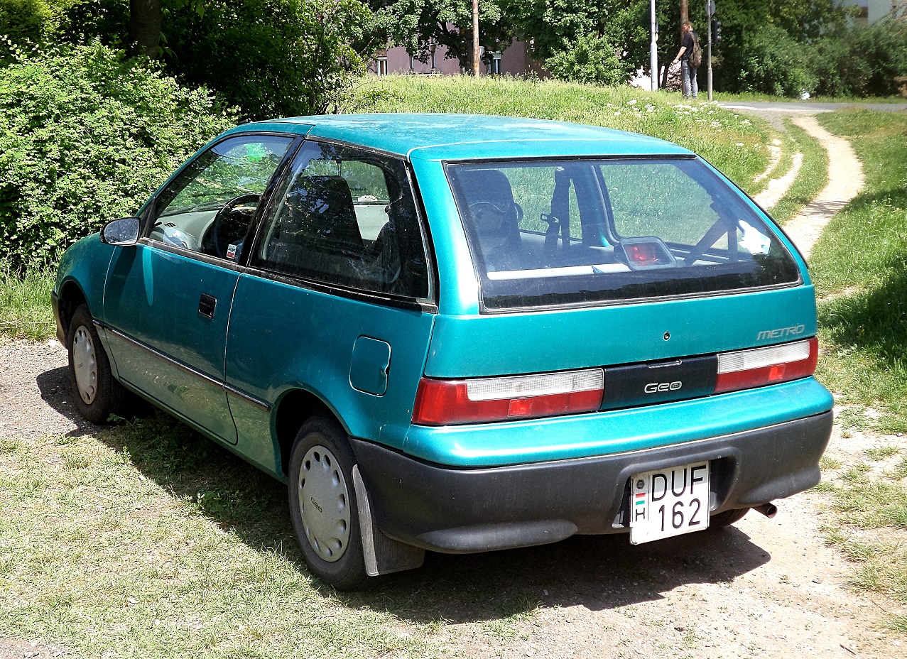 DUF-162, Geo Metro 1st gen 3-door Hatch, 1989–1994