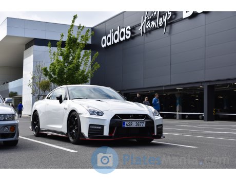 4SR 3677, Nissan GT-R