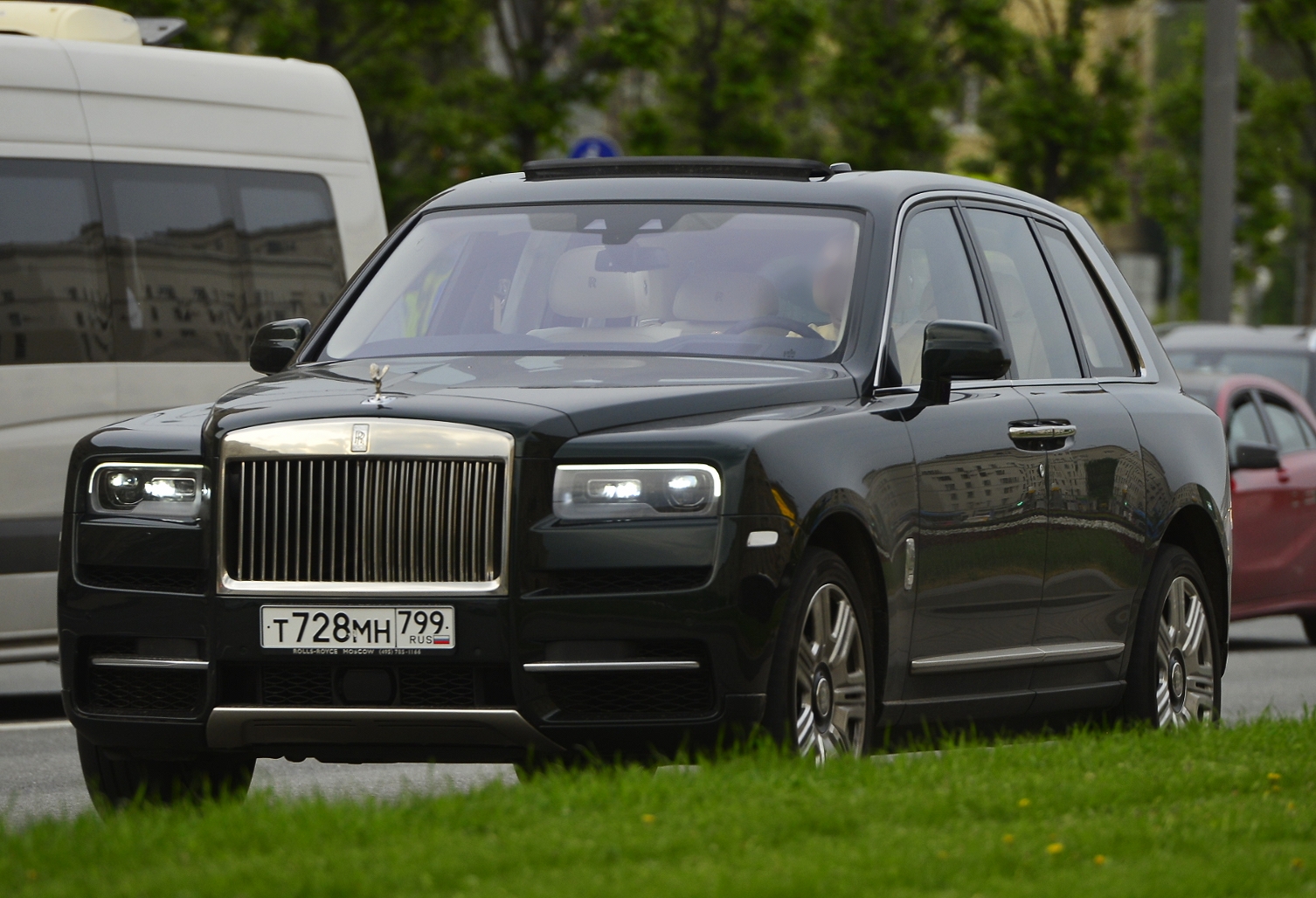 т 728 мн 799, Rolls-Royce Cullinan 1st gen (RR31), 2018–2024