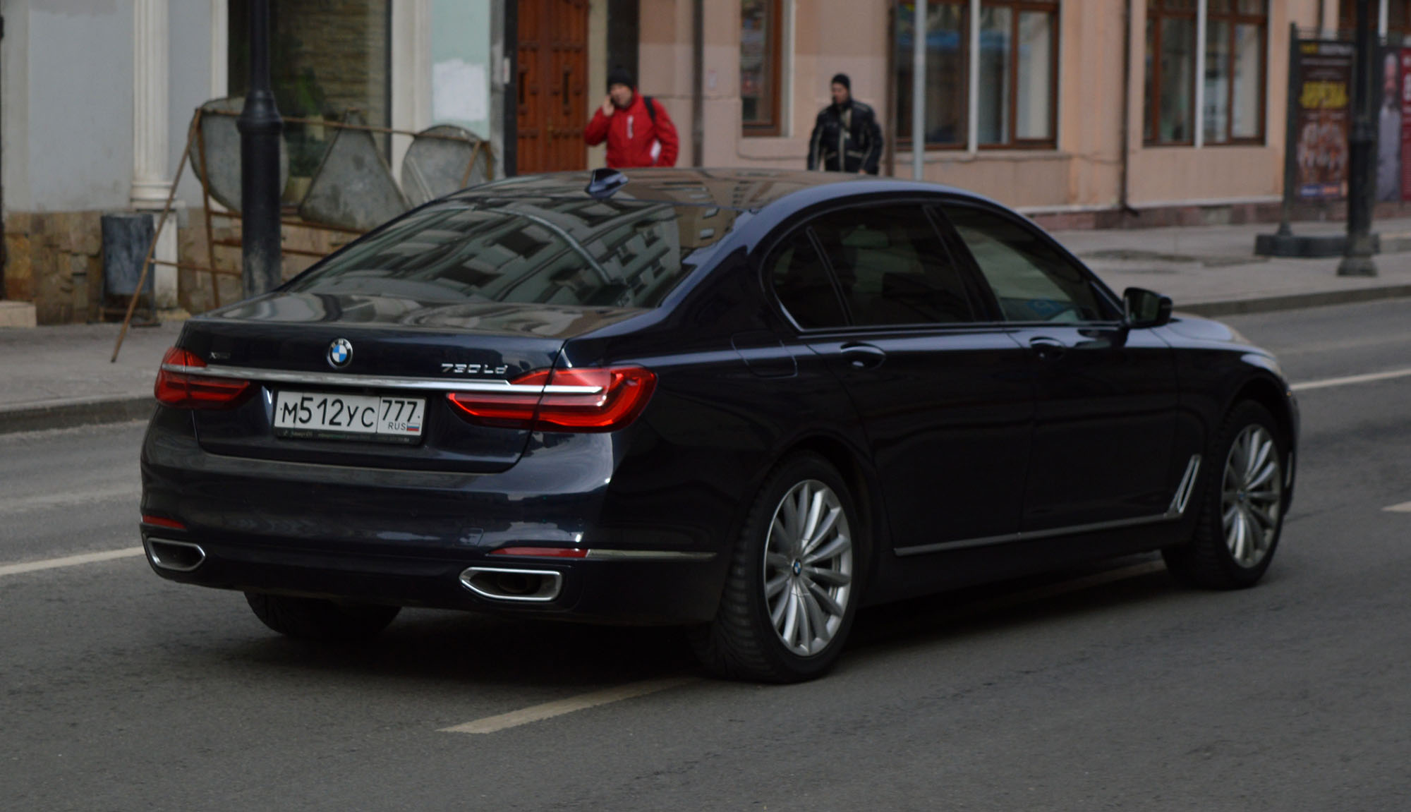 м 512 ус 777, BMW 7 Series 6th gen (G11/G12), 2015–2019