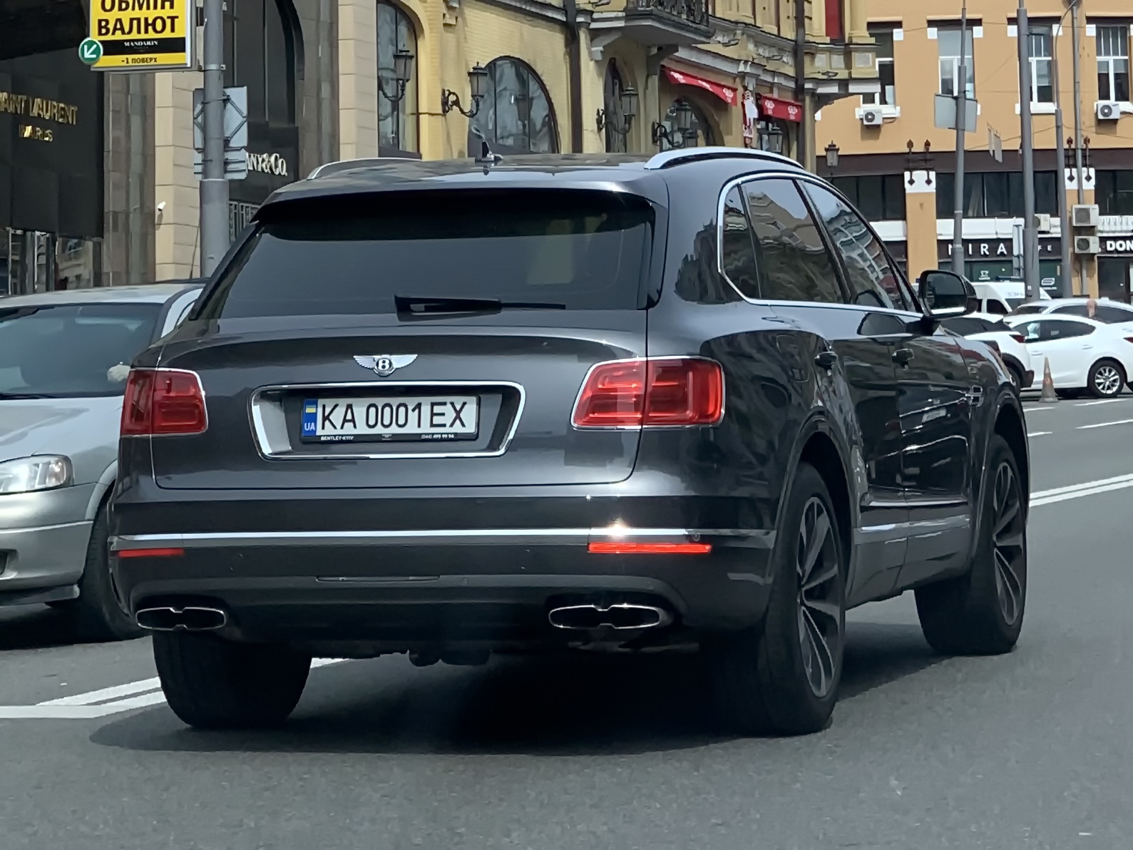 KA 0001 EX, Bentley Bentayga 1st gen (PL71), 2016–2020