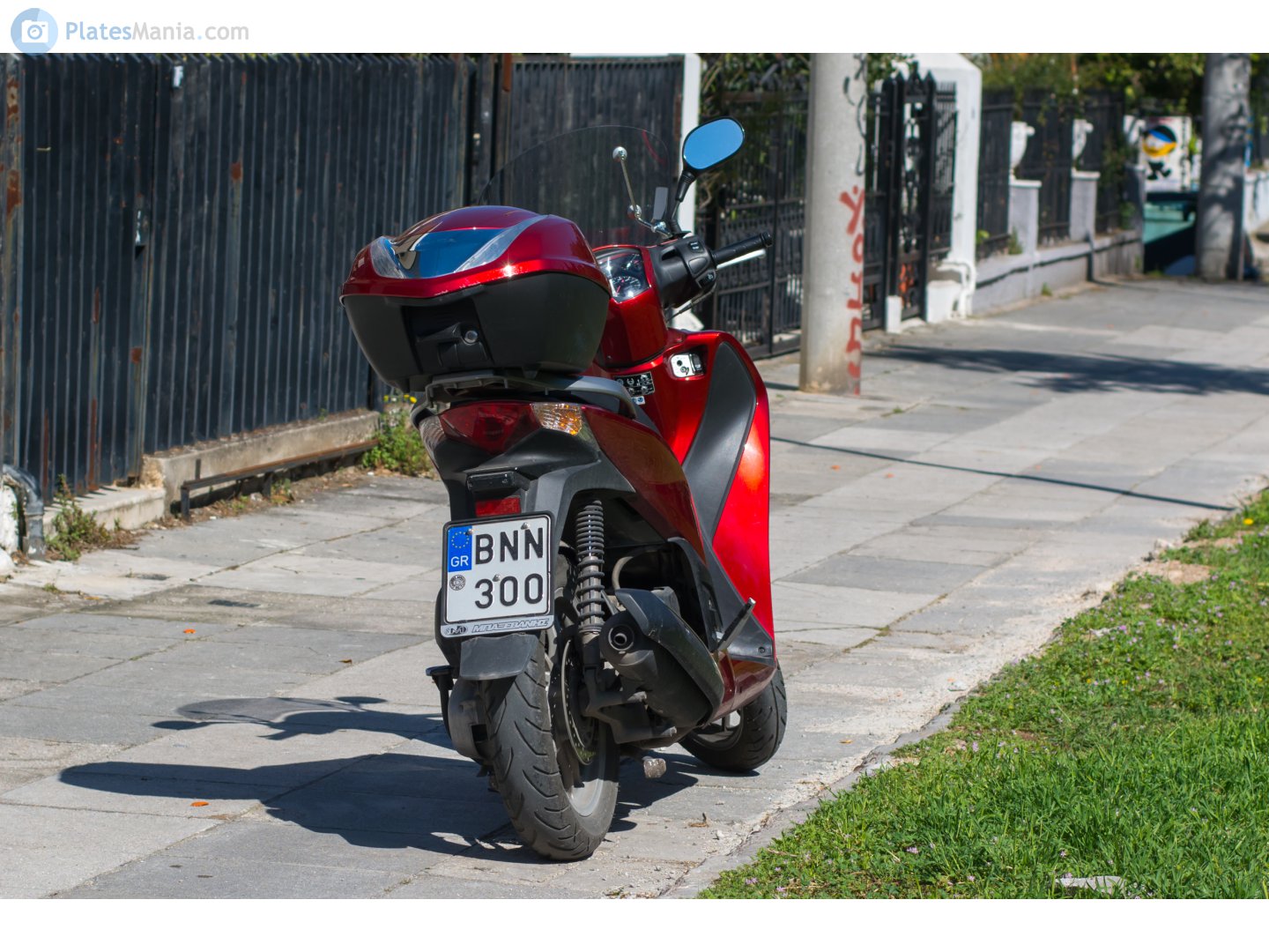 BNN-300, Honda SH Series 6th gen, 2012–2020