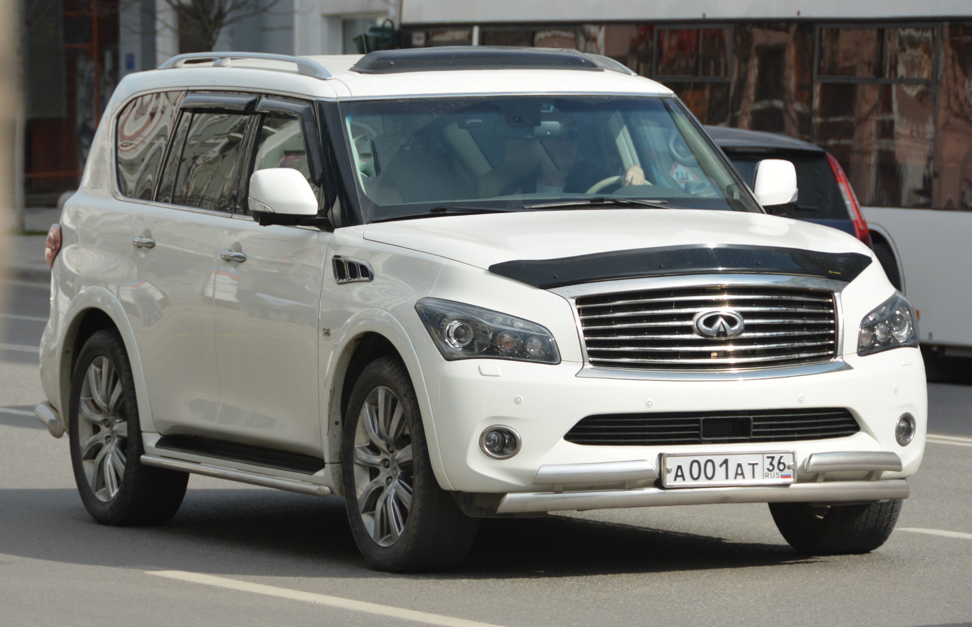 а 001 ат 36, Infiniti QX80/QX56 2nd gen QX56/QX80 (Z62), 2010–2017