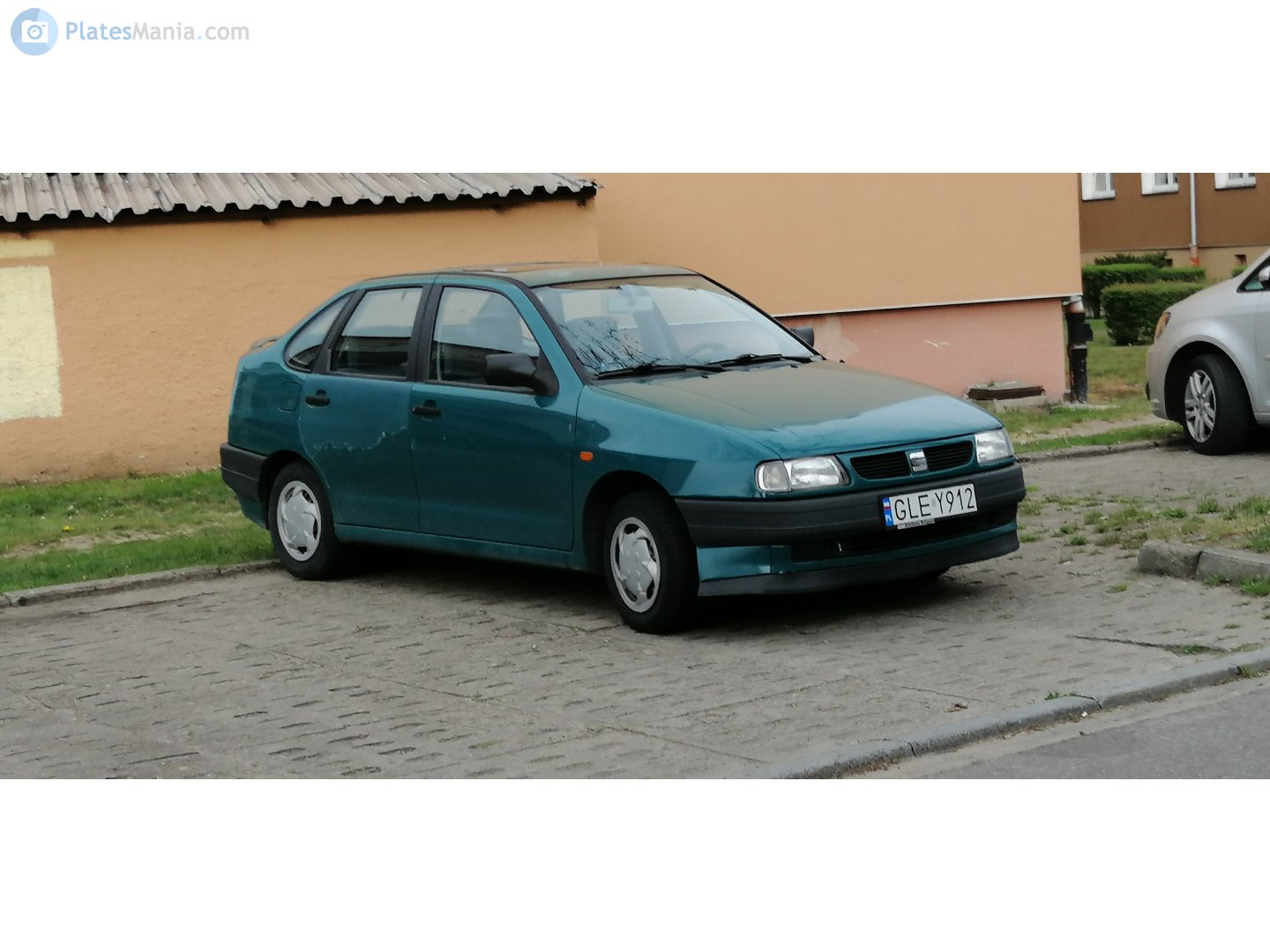 GLE Y912, SEAT Córdoba 1st gen Sedan (6K1), 1993–1999