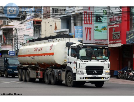 79D-084.51, Hyundai HD700 / HD1000