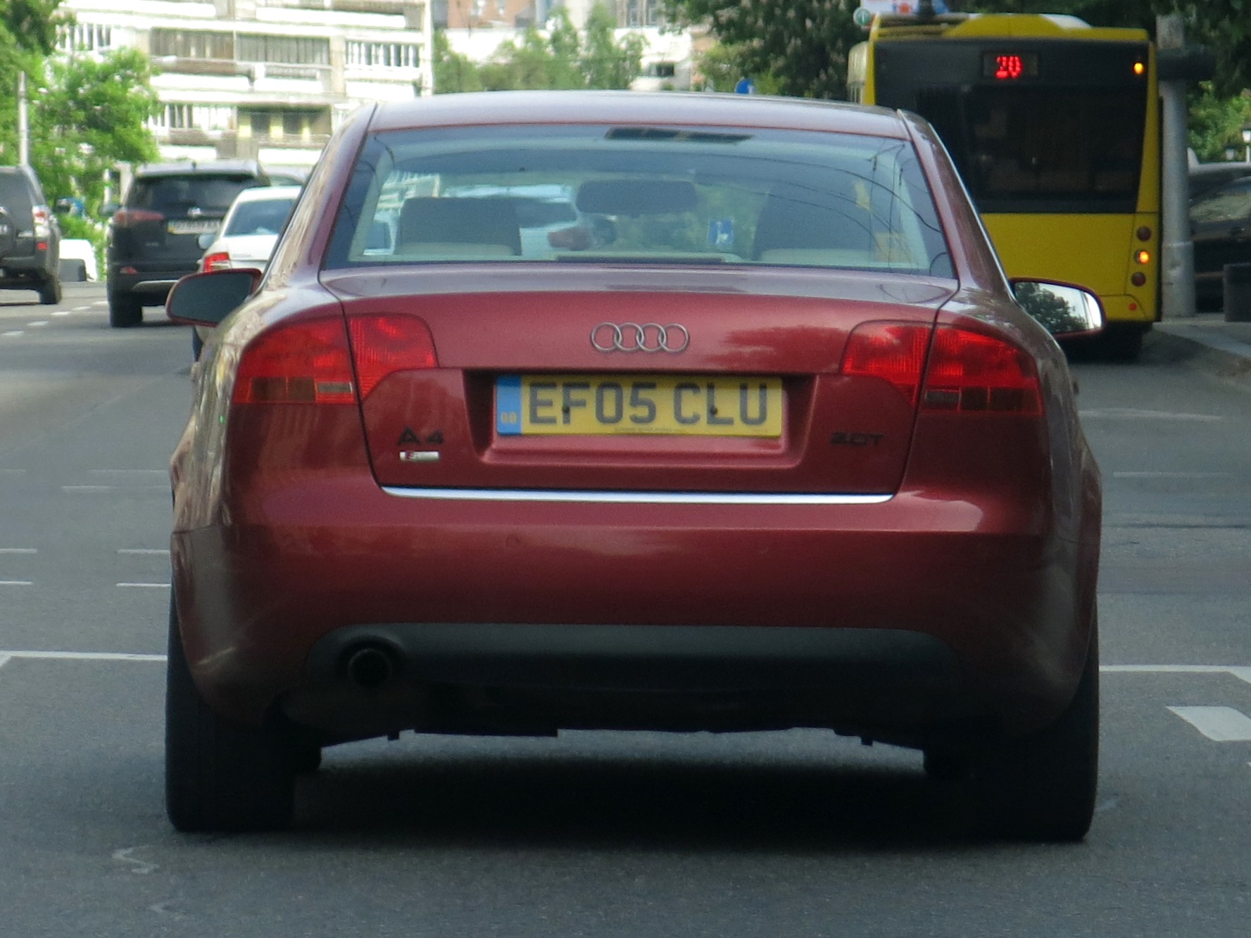 EF05CLU, Audi A4 