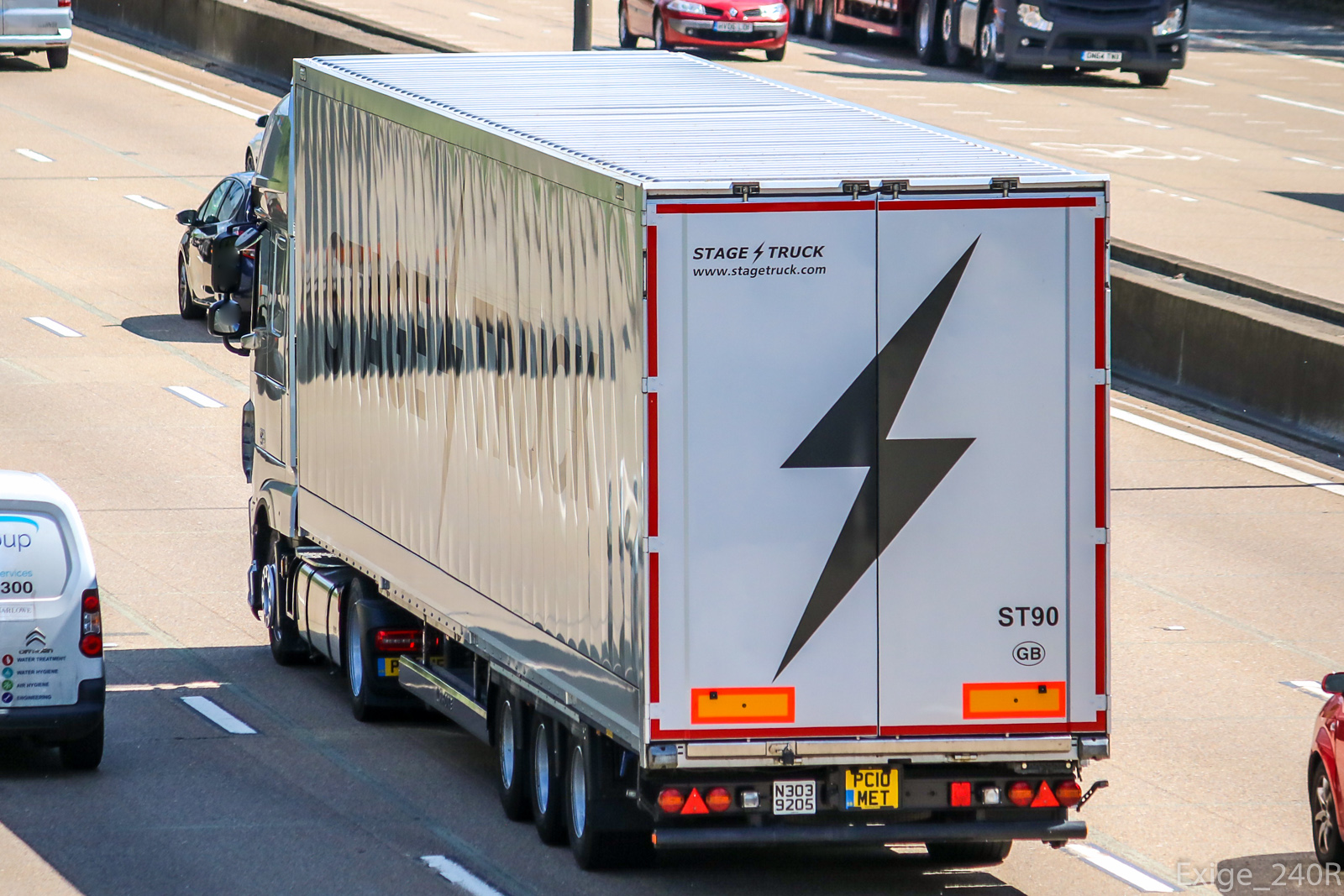 PC10MET, Krone Dry Liner 