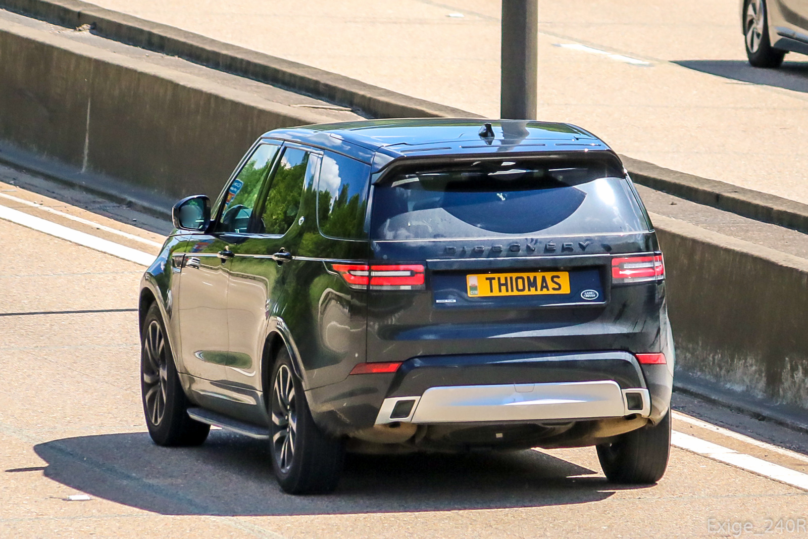 TH10MAS, Land Rover Discovery 5th gen (L462), 2017–