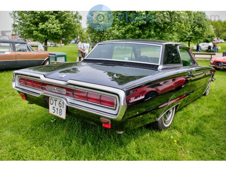 DT 61518, Ford Thunderbird