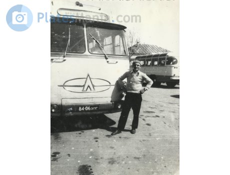 8406 ЗПГ, LAZ 697