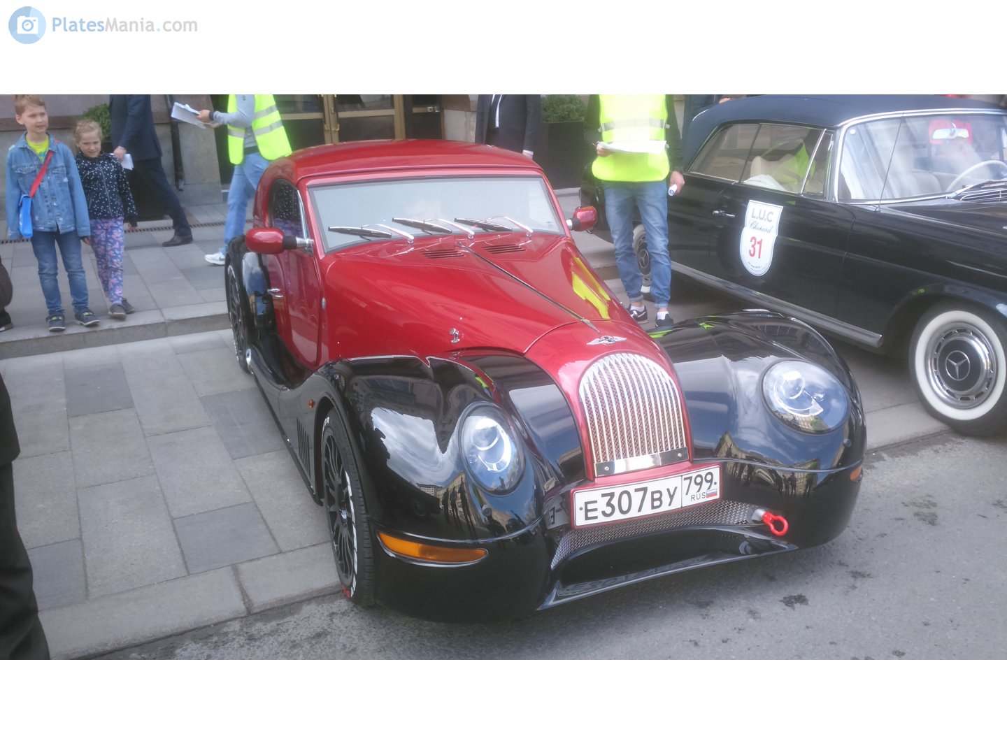 е 307 ву 799, Morgan Aero 8 