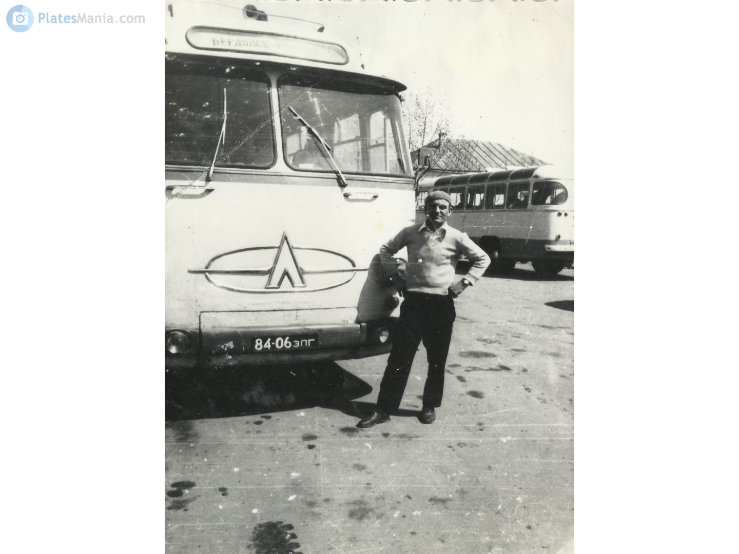 8406 ЗПГ, LAZ 697 697Е, 1961–1969