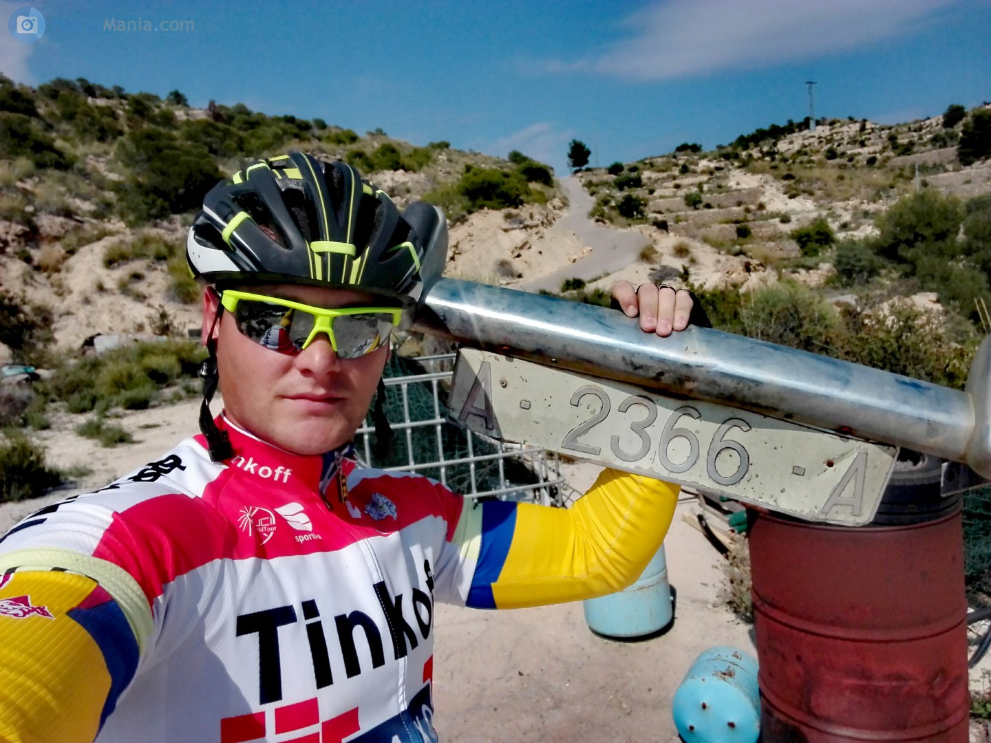 A 2366 A, License plate without vehicle 