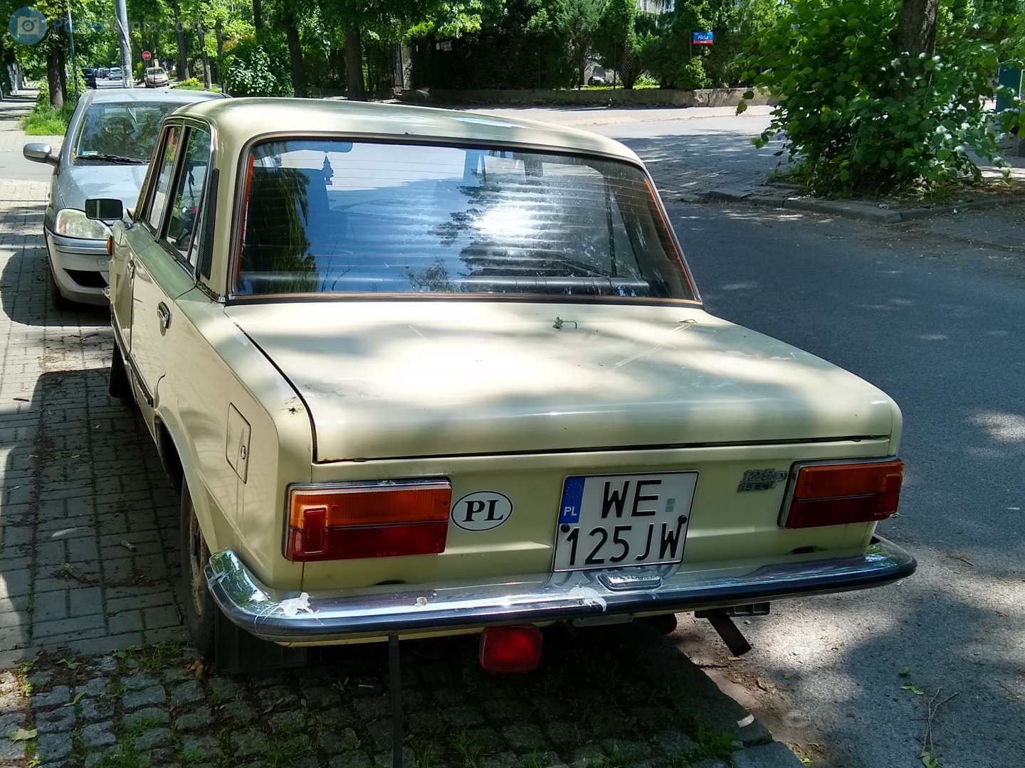 WE 125JW, Polski Fiat 125p 115C Sedan (MR75), facelift, 1975–1983