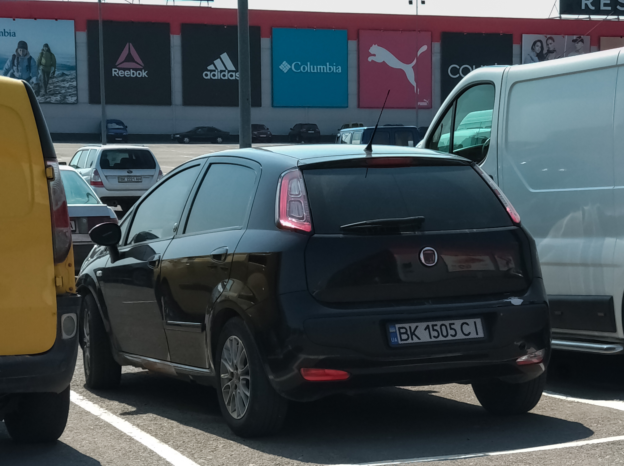 BK 1505 CI, FIAT Punto 3rd gen (Evo) 5-door Hatch (199/310), 1st facelift, 2009–2012 (–2017 for LATAM-market)