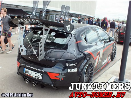 WML LC20, SEAT León