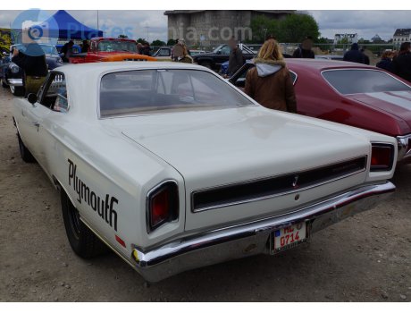 HL 0714, Plymouth Road Runner