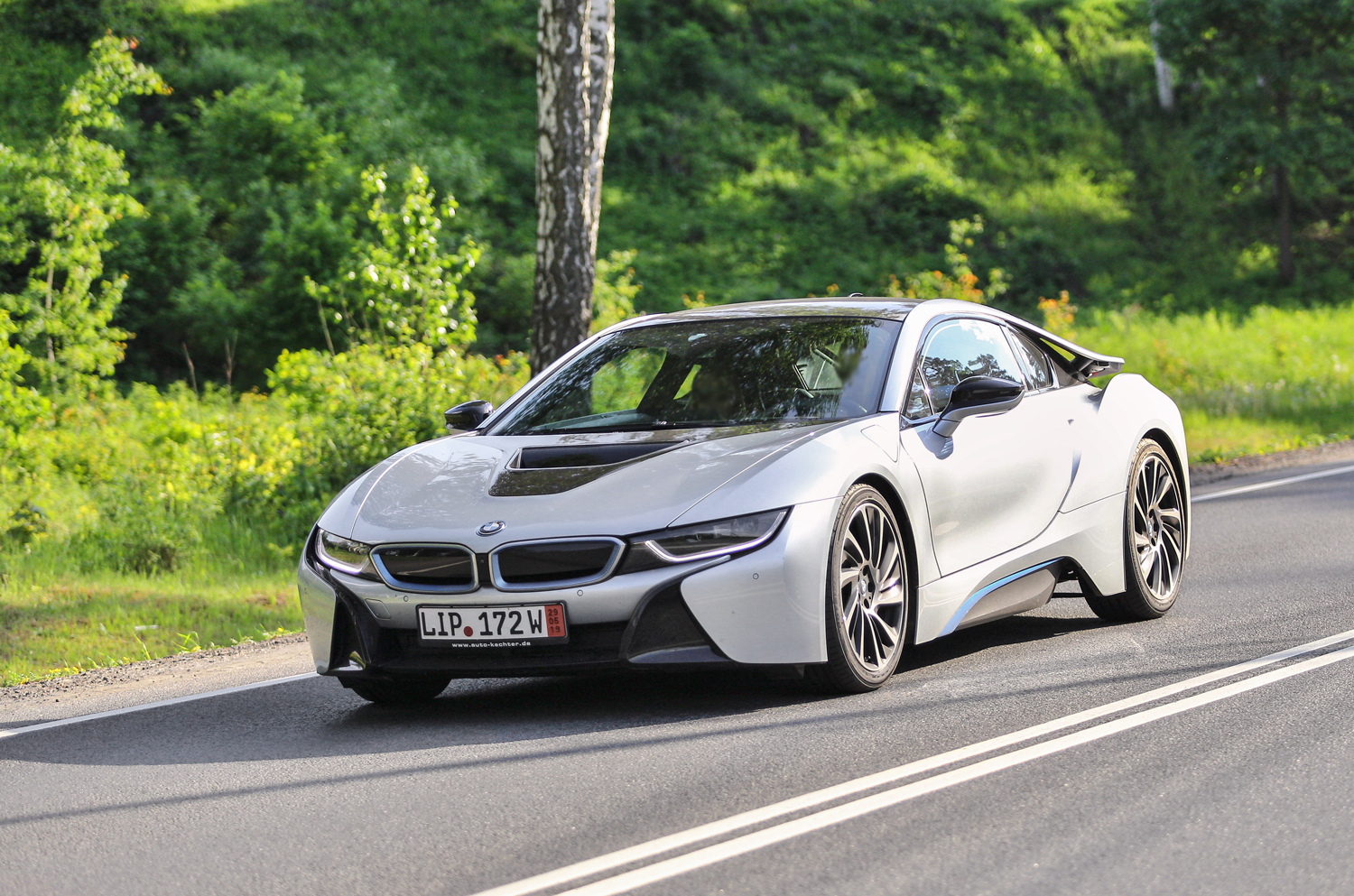 LIP 172 W, BMW i8 1st gen Coupé (I12), 2014–2020