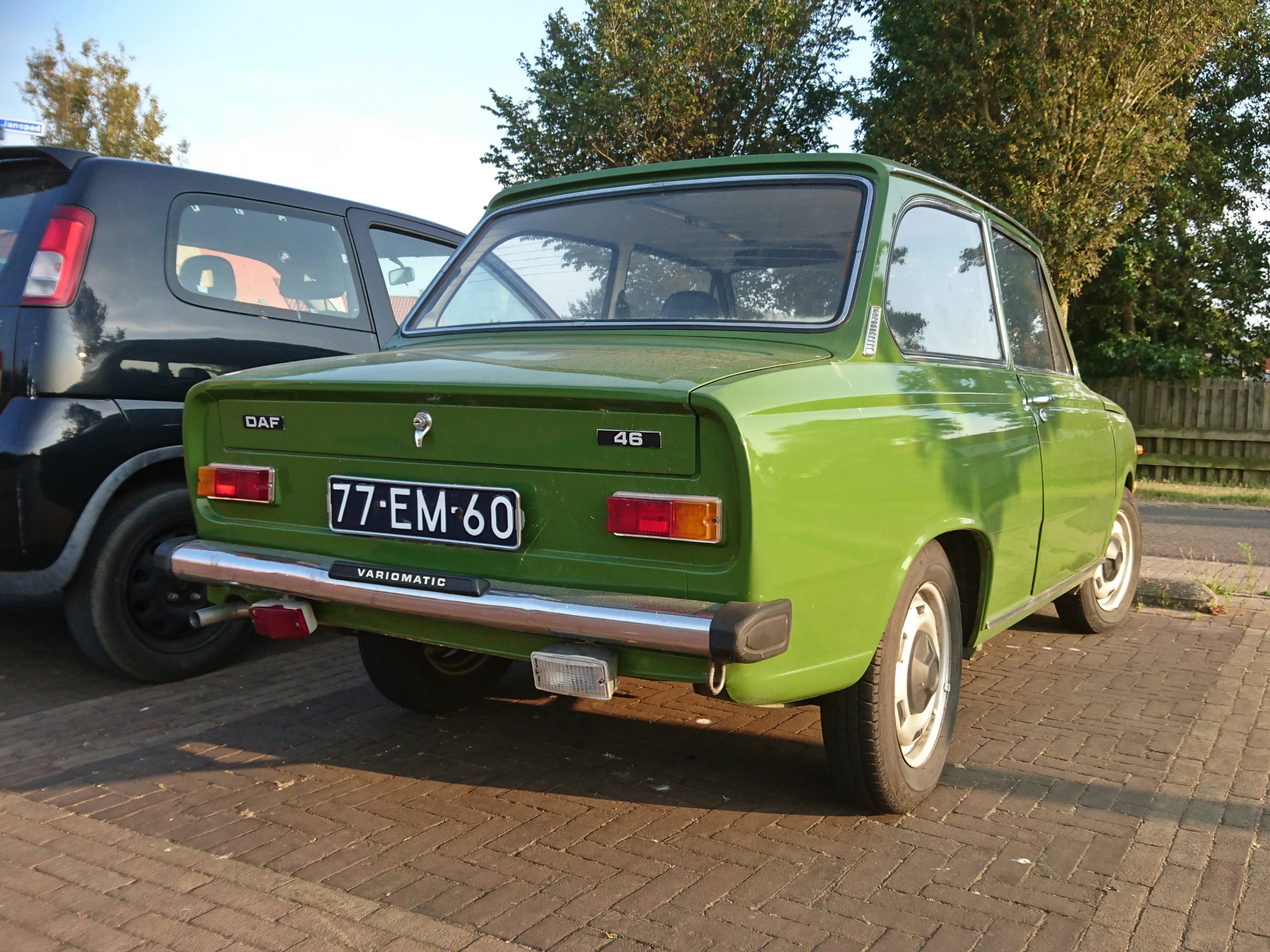 77-EM-60, DAF 46 