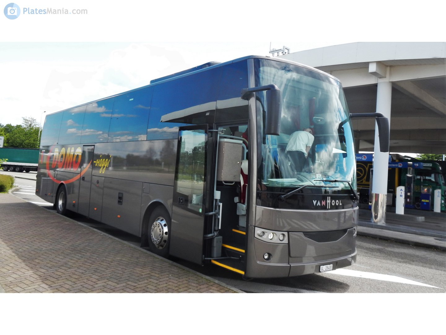 GL 28400, Van Hool EX-Series 