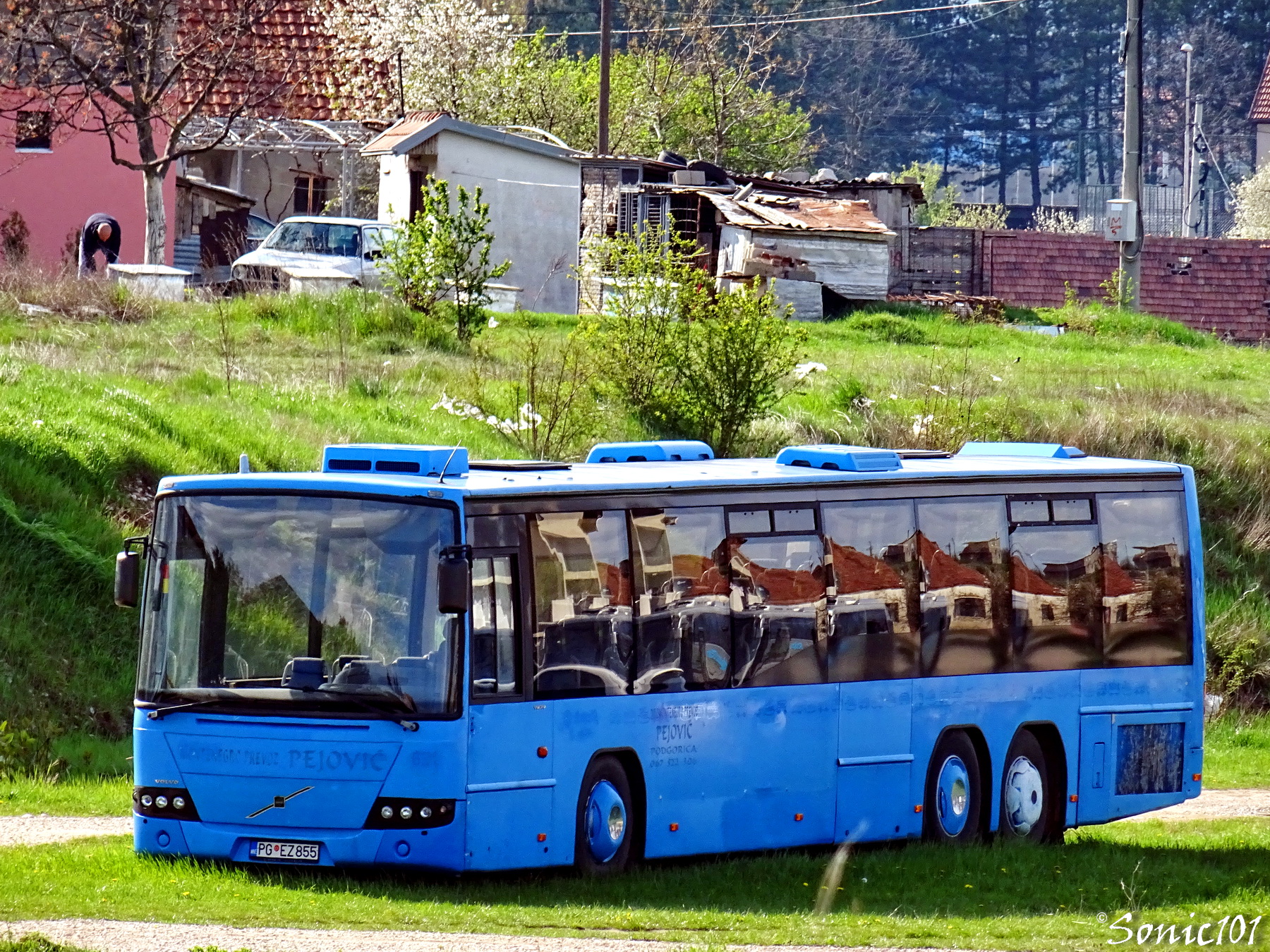 PG EZ855, Volvo 8700 