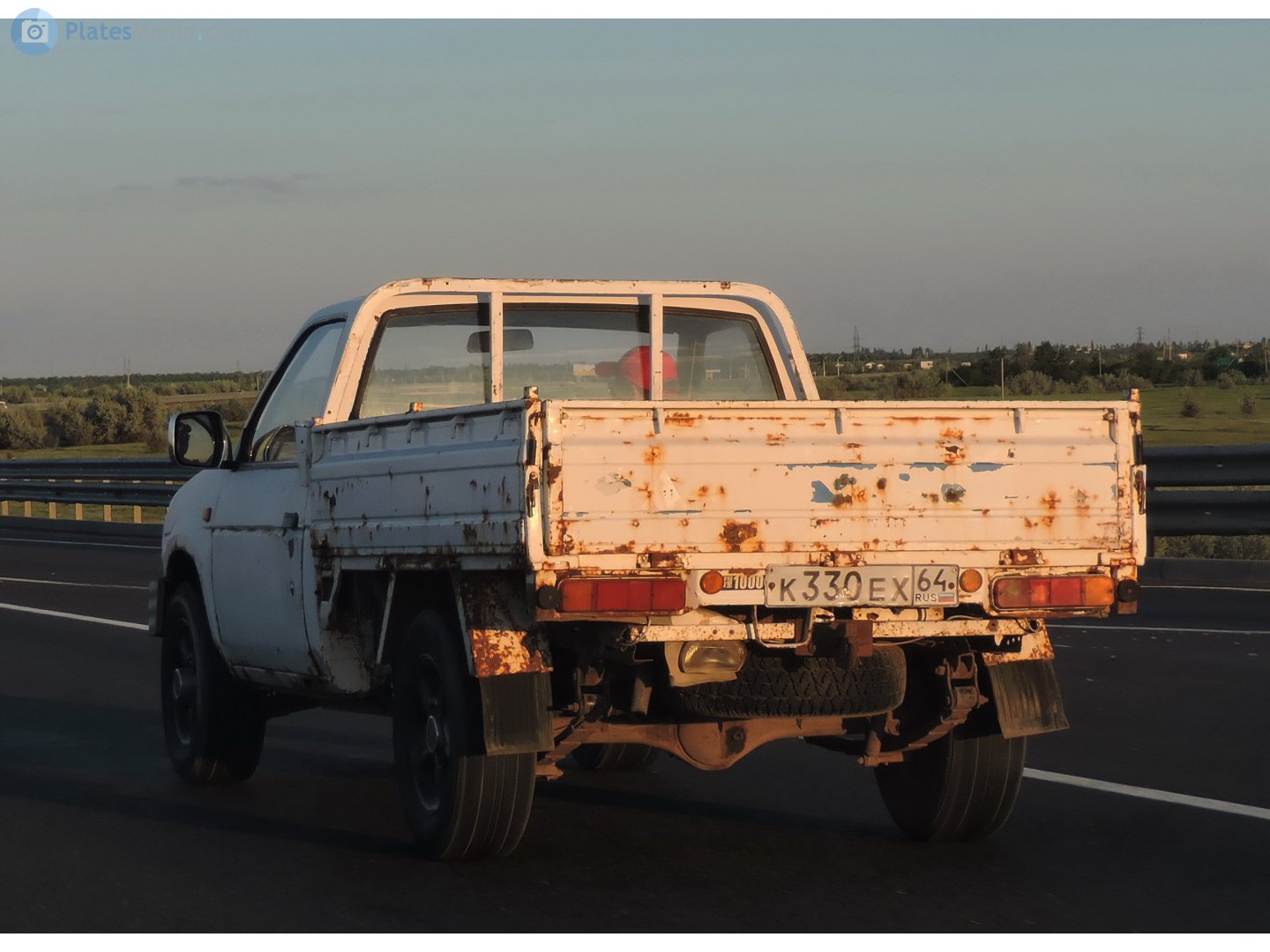 к 330 ех 64, Nissan Datsun 