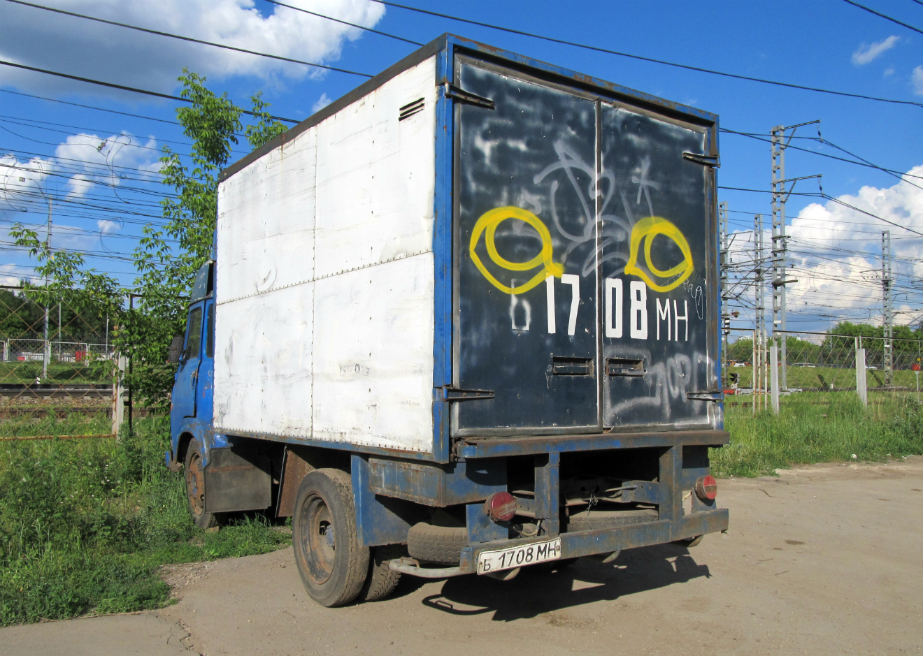 б 1708 МН, Avia A30 