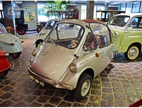 DD-40-42, Heinkel Kabine