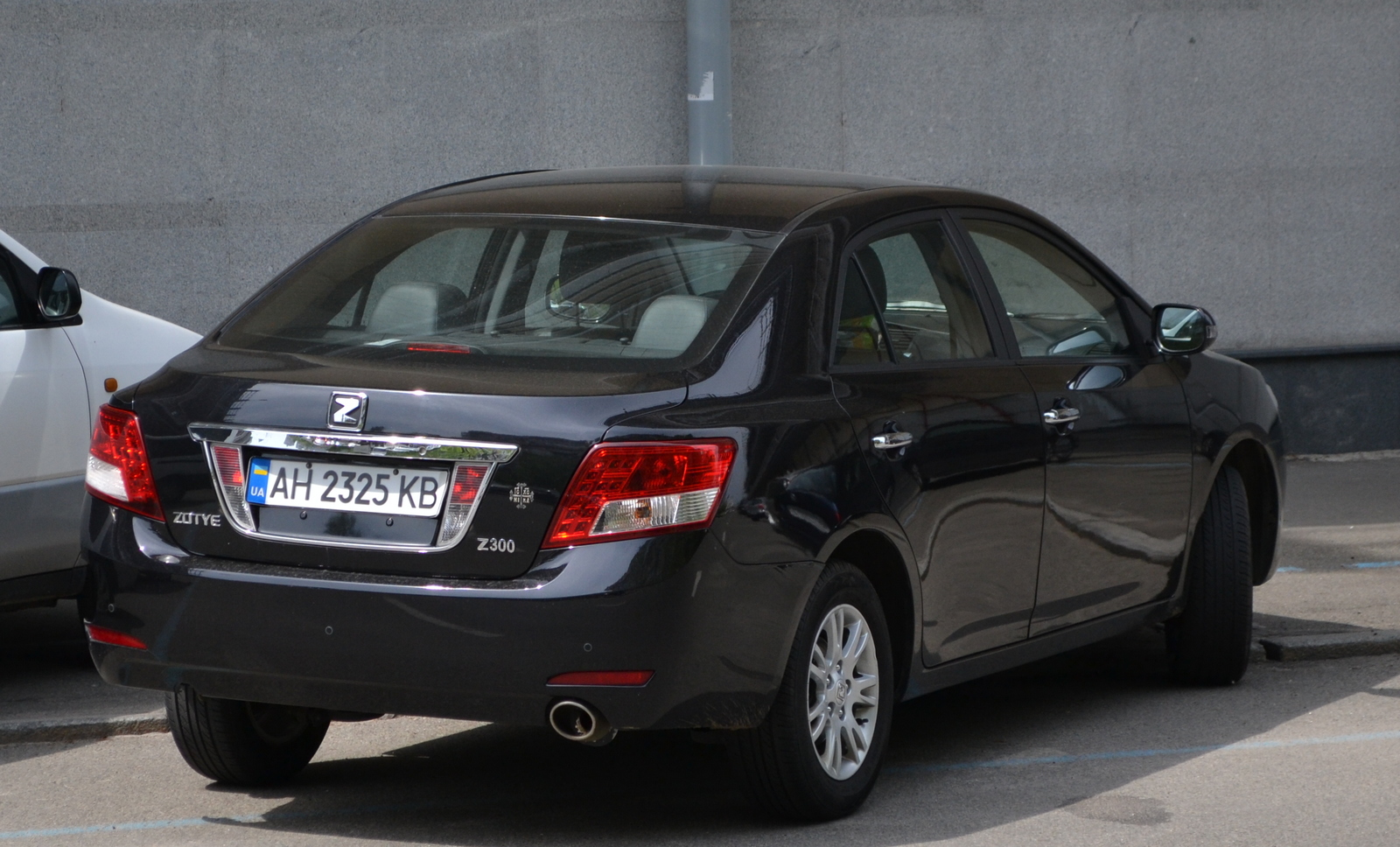 AH 2325 KB, Zotye Z300 