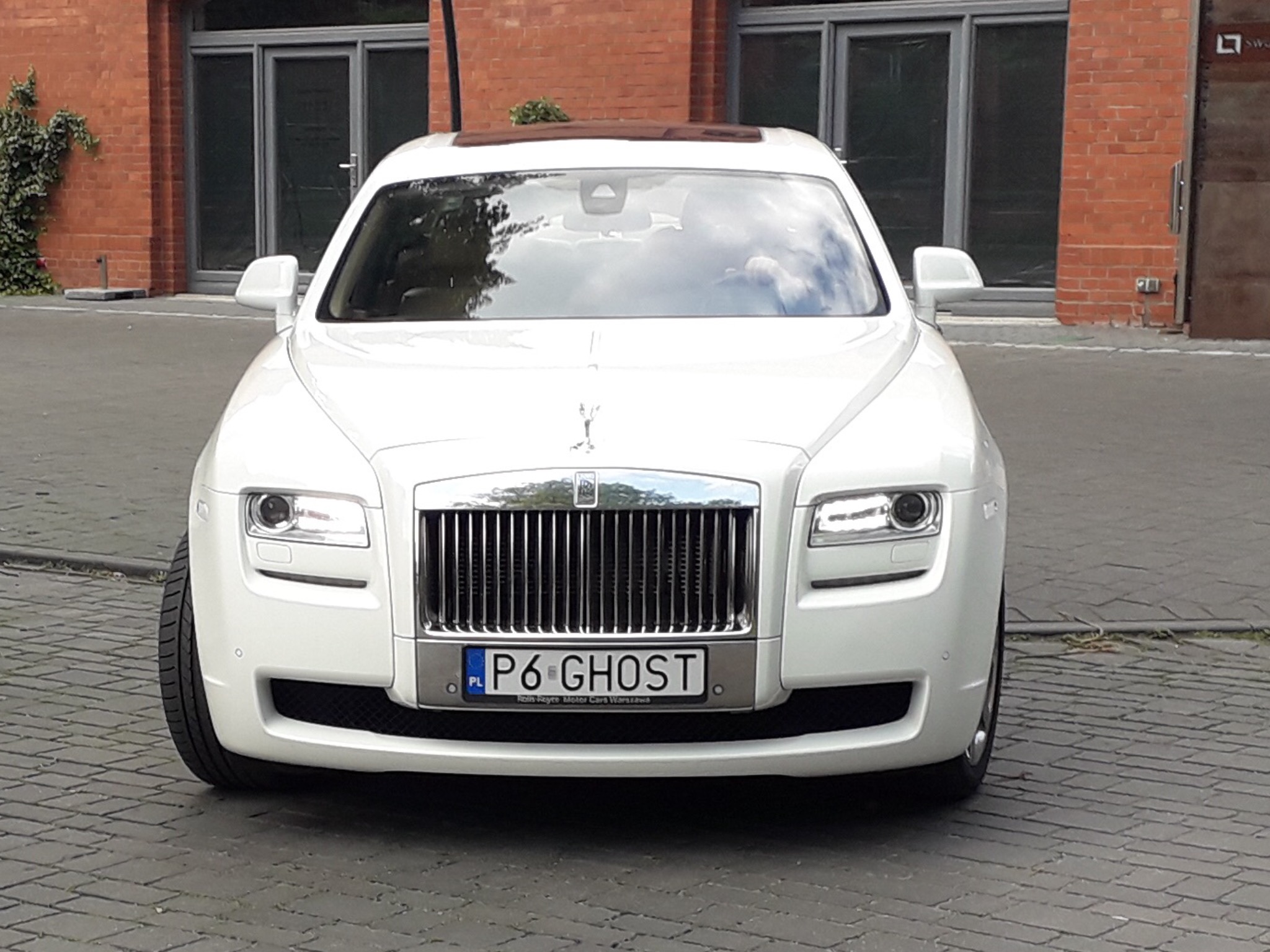 P6 GHOST, Rolls-Royce Ghost 1st gen (RR4), 2009–2014