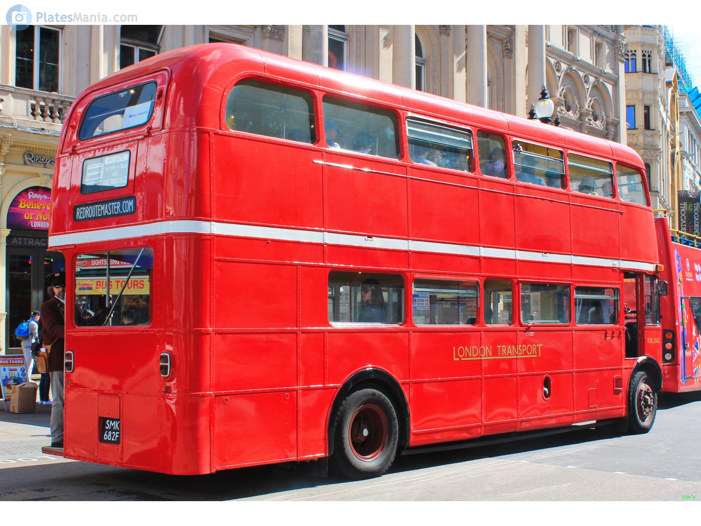 SMK682F, AEC Routemaster 