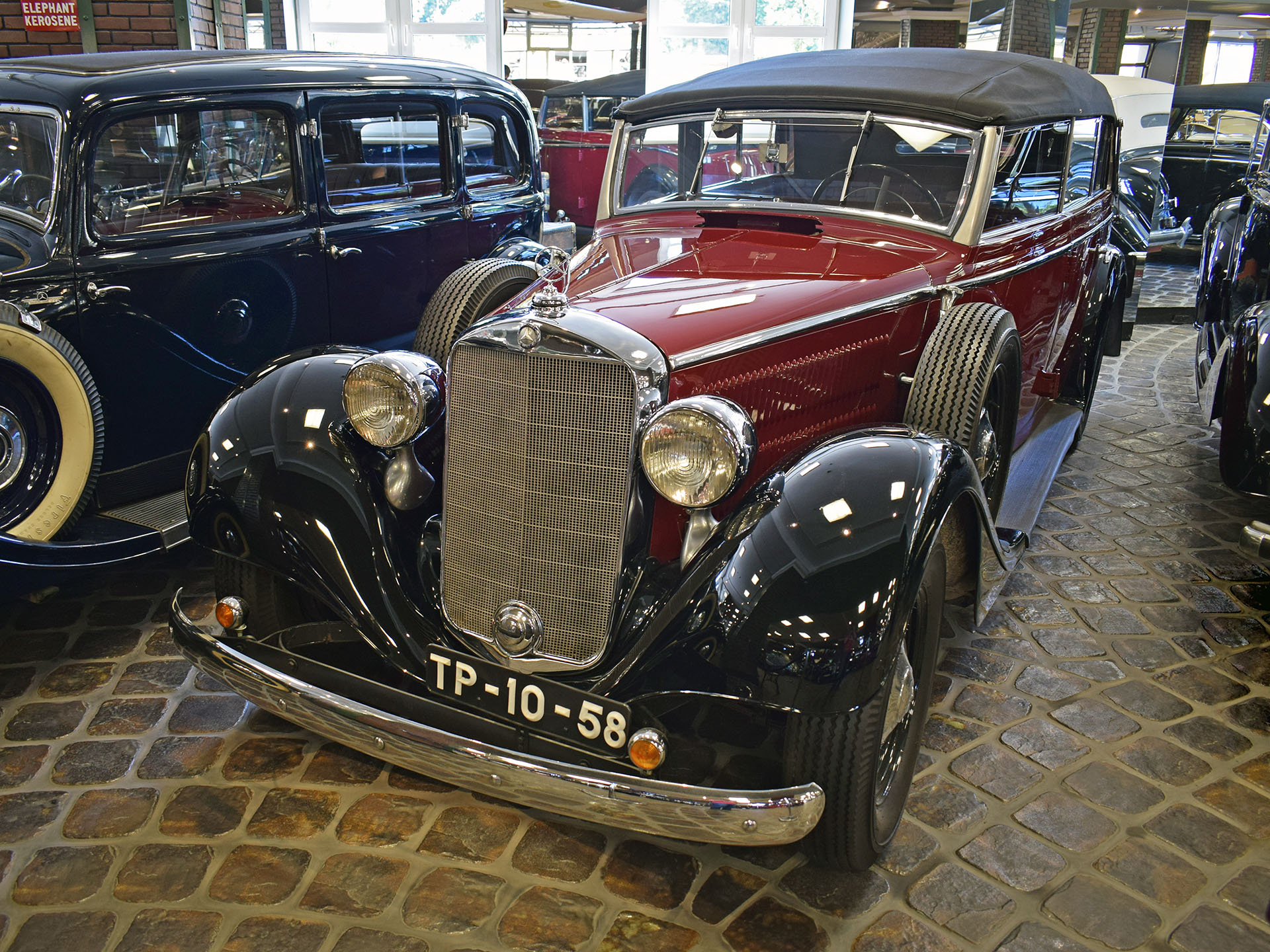 TP-10-58, Mercedes-Benz 320 