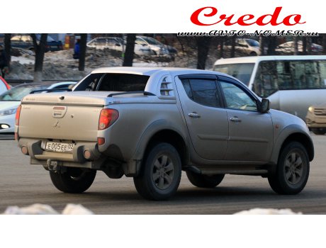 е005ее02, Mitsubishi L200