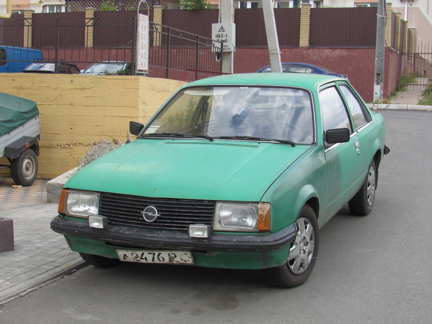 а 2476 РС, Opel Rekord 5th gen 2-door Sedan (E1), 1977–1982