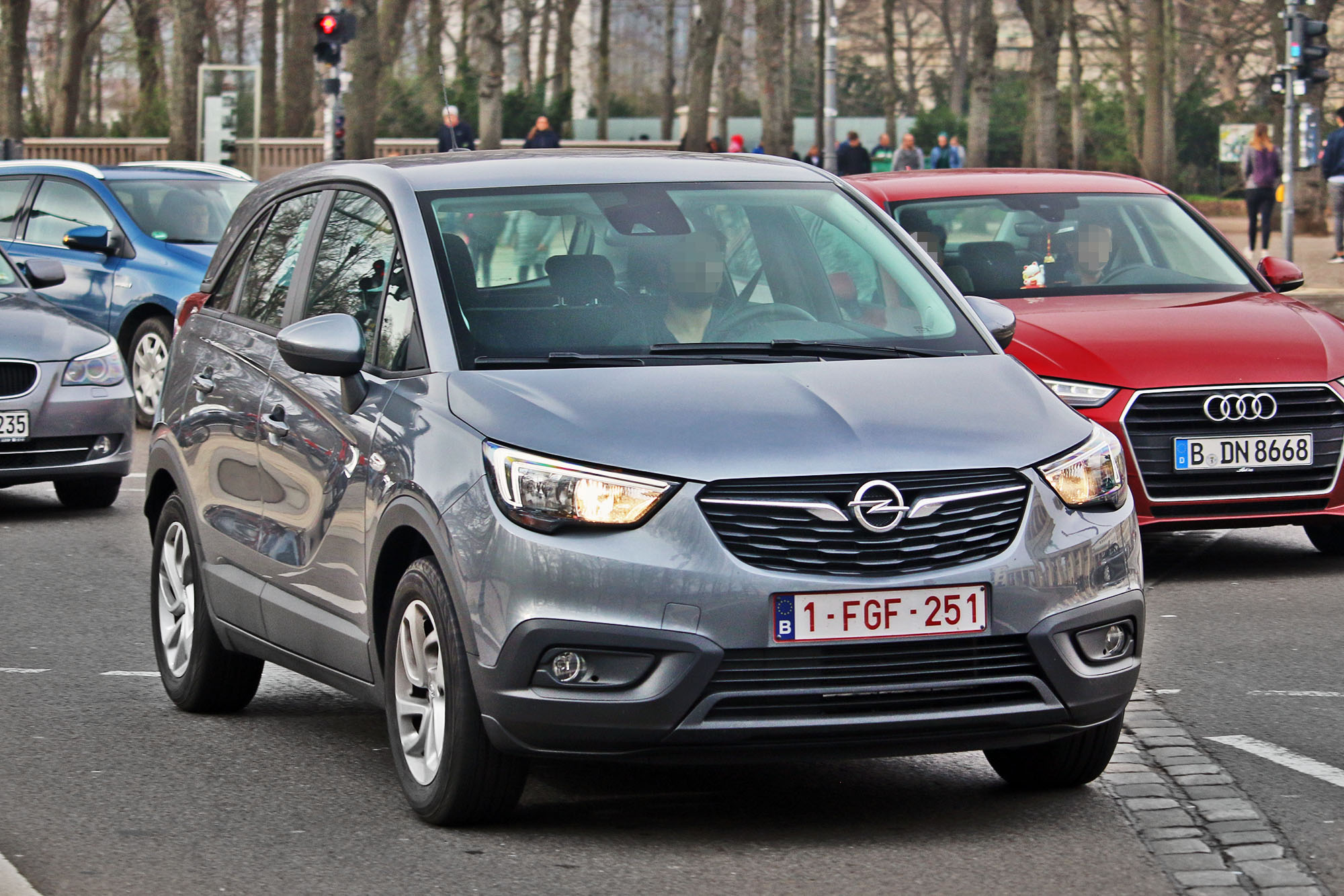 1-FGF-251, Opel Crossland 1st gen X (P17; P2QO), 2017–2020