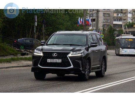 у555ке51, Lexus LX