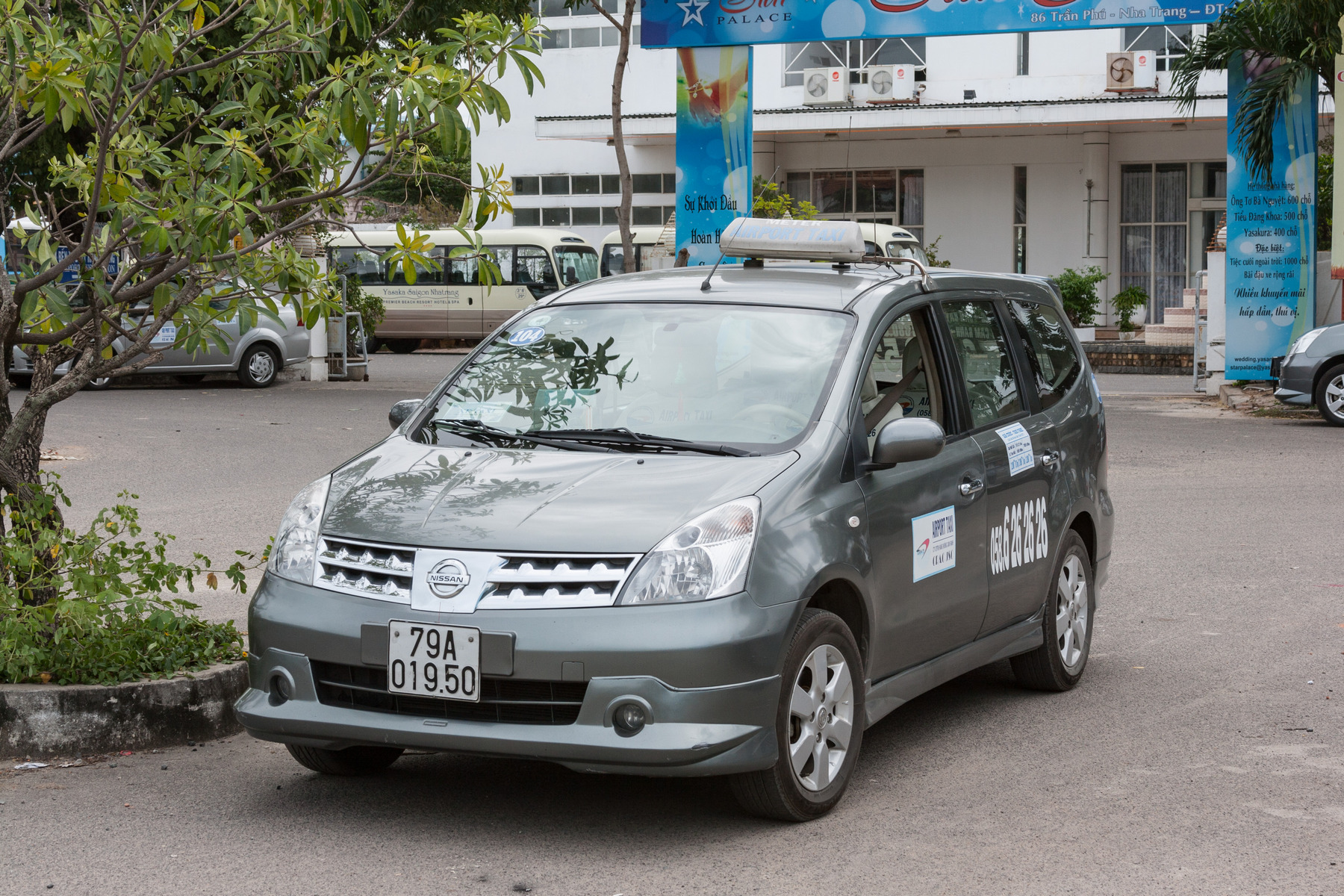 79A-019.50, Nissan Livina 1st gen Grand Livina (Geniss) (L10), 2006–2015