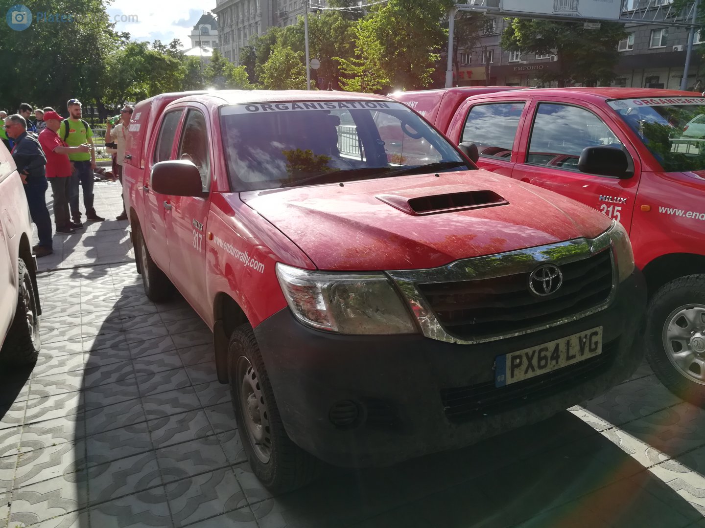 PX64LVG, Toyota Hilux 