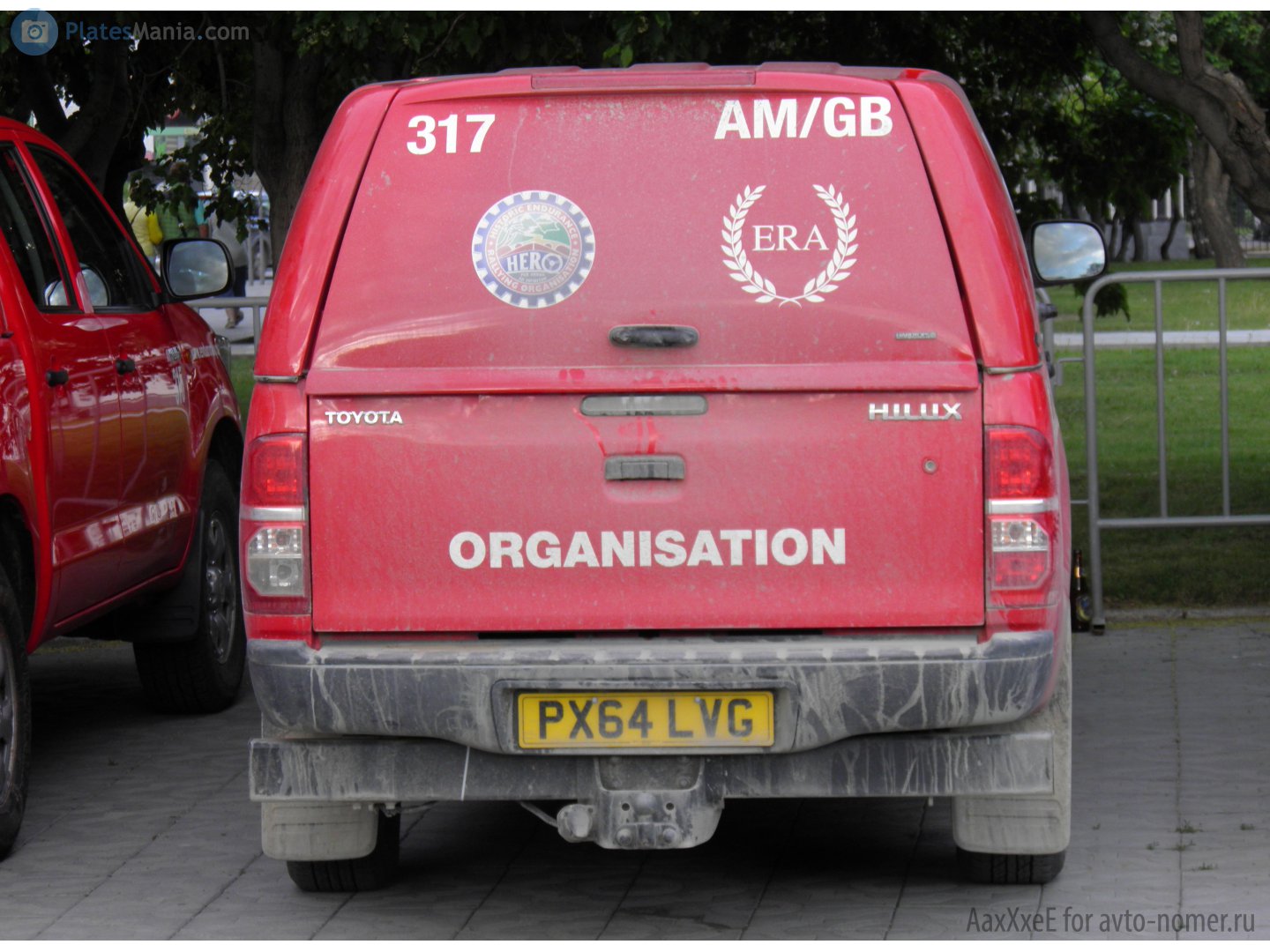 PX64LVG, Toyota Hilux 