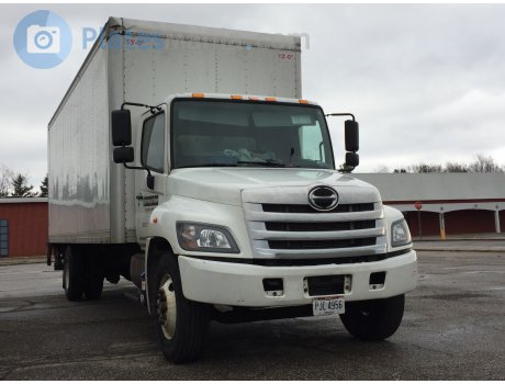 PJC 4956, Hino 600 Series