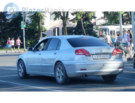 о393хх56, Brilliance (Huachen Zhonghua) M2